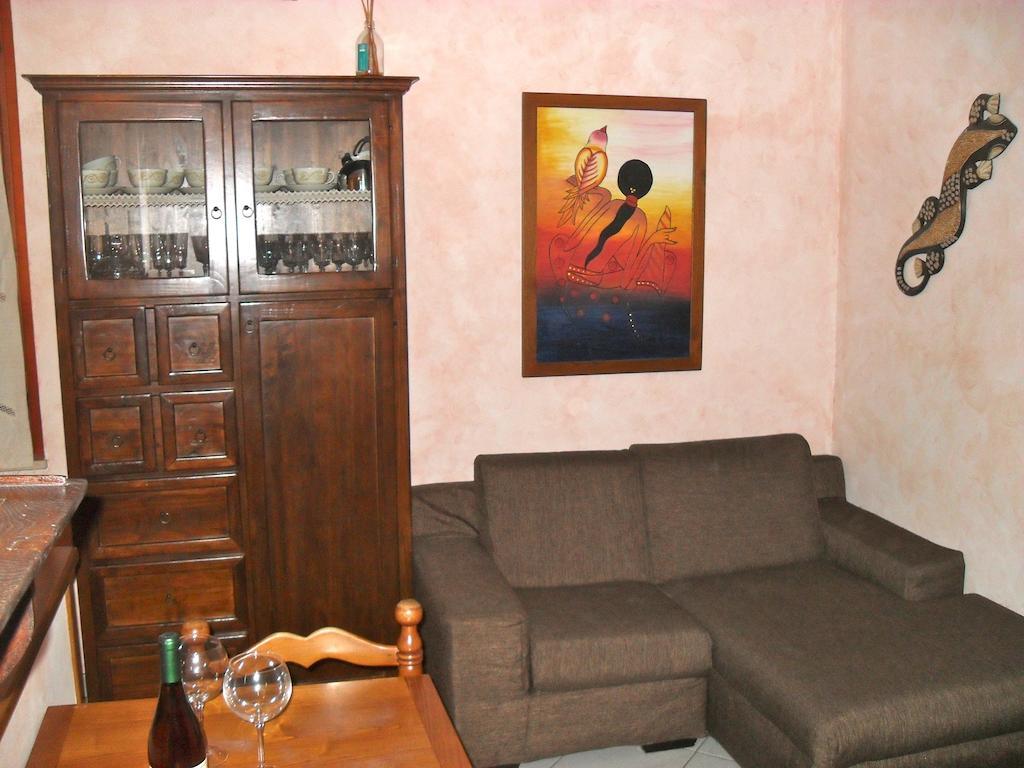 Affittacamere Casa Sofia アンギアーリ 部屋 写真